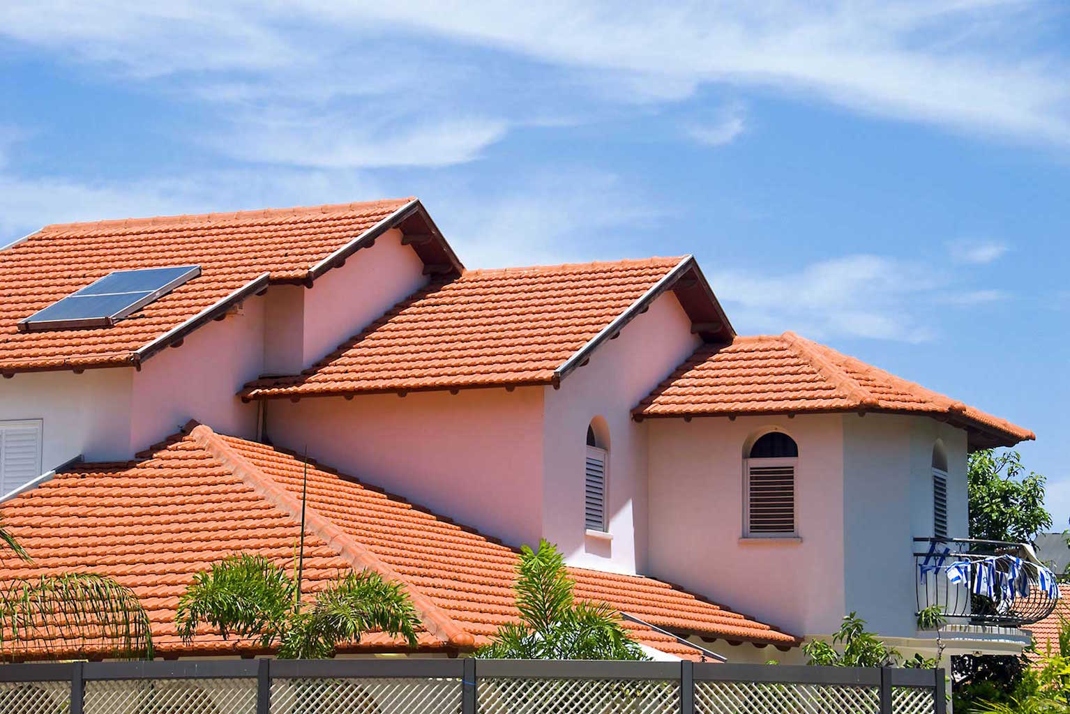 The Complete Guide on Siding Repair Using Local Company