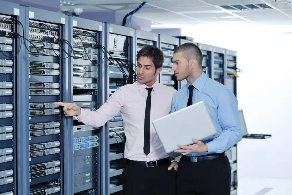 Delivering Cost-Effective Server Management Through Reliable Maintenance Expertise