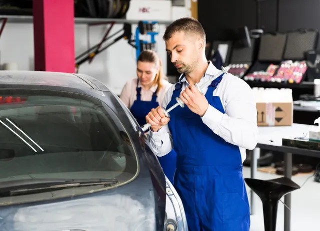 smash repair sunshine coast